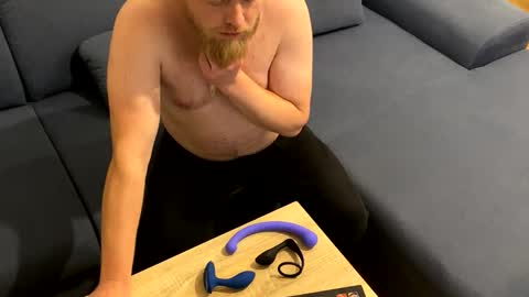 Tony online show from 12/02/25, 01:00