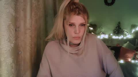 Annika  MTF ts post -op online show from 01/06/25, 02:25