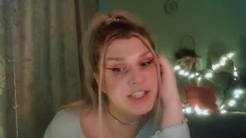 Annika  MTF ts post -op online show from 01/30/25, 01:53