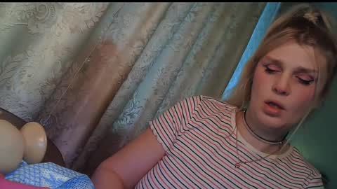 Annika  MTF ts post -op online show from 02/22/25, 01:46