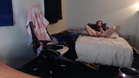 Kuggy online show from 12/15/25, 01:59