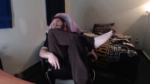 Kuggy online show from 12/20/25, 12:34