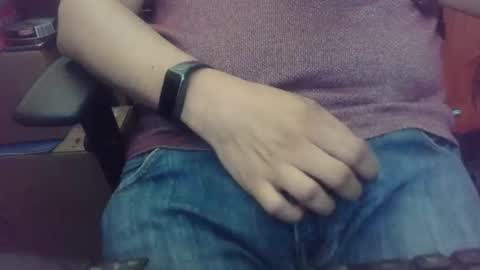 kunahub17 online show from 11/29/25, 05:10