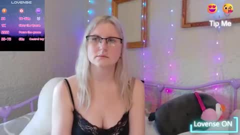 Samantha online show from 02/08/26, 02:20