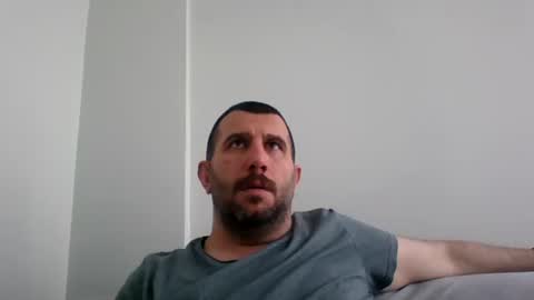 Snapshot of kurdshman65 chatting on 04/27/26, 12:36 Kurdshman online show from 04/27/26, 12:36