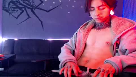 kuregari_xs online show from 09/30/25, 04:39