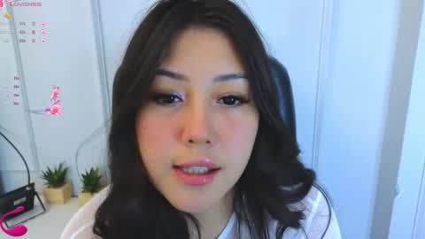 Ren online show from 09/19/25, 01:45