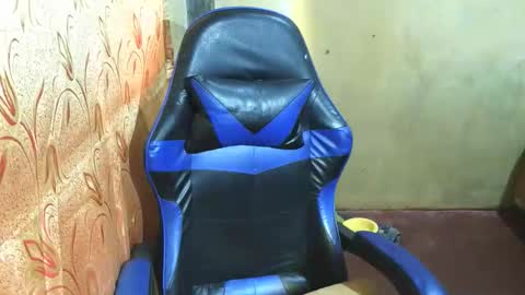 kurtxxx07 online show from 01/13/26, 03:12