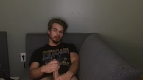 Snapshot of kxng222 chatting on 09/19/25, 05:09 kxng222 online show from 09/19/25, 05:09