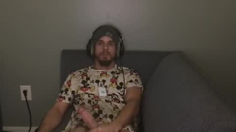 Snapshot of kxng222 chatting on 10/25/25, 04:31 kxng222 online show from 10/25/25, 04:31