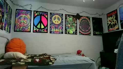 Snapshot of kyha0687 chatting on 01/06/25, 09:11 kyha online show from 01/06/25, 09:11