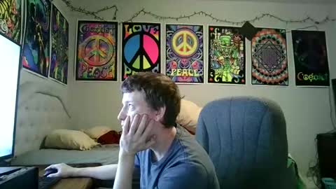 Snapshot of kyha0687 chatting on 01/12/25, 01:37 kyha online show from 01/12/25, 01:37