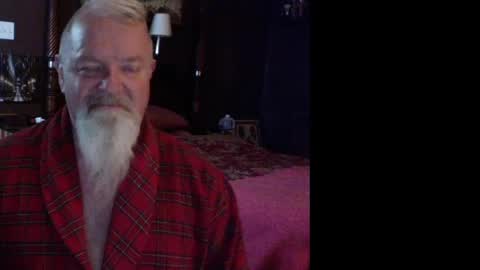 Snapshot of kyhgihntight chatting on 02/04/25, 10:21 Nick Nude Celt KYHighNTight online show from 02/04/25, 10:21