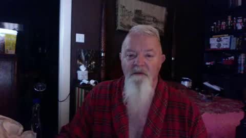 Snapshot of kyhgihntight chatting on 01/10/26, 02:08 Nick Nude Celt KYHighNTight online show from 01/10/26, 02:08