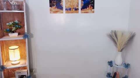 YoungMisstressKyla not into cheap online show from 10/20/25, 08:37