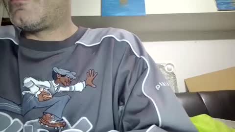 Snapshot of kyle67527 chatting on 10/22/25, 03:23 kyle67527 online show from 10/22/25, 03:23