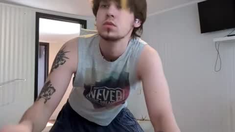 Snapshot of kyle_hunterr chatting on 02/26/26, 06:01 Kyle online show from 02/26/26, 06:01