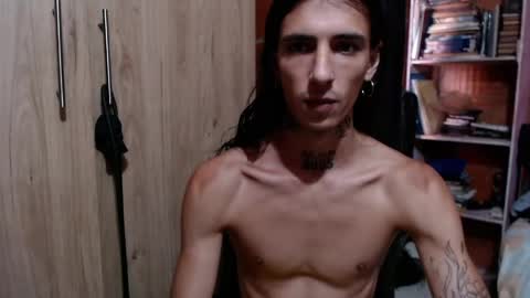 Snapshot of kyleer77 chatting on 06/04/26, 06:14 kyleer77 online show from 06/04/26, 06:14