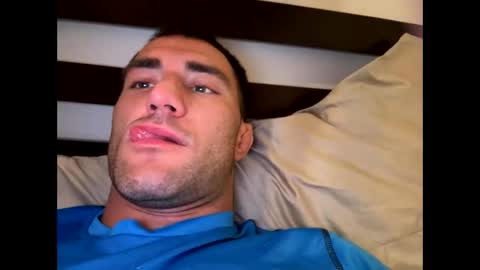 Snapshot of kylegotittt chatting on 11/15/25, 02:09 Hotbody545 online show from 11/15/25, 02:09