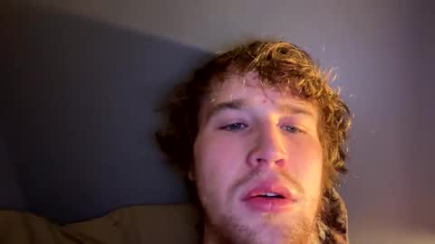 kylelovepussy69 online show from 03/05/25, 10:11