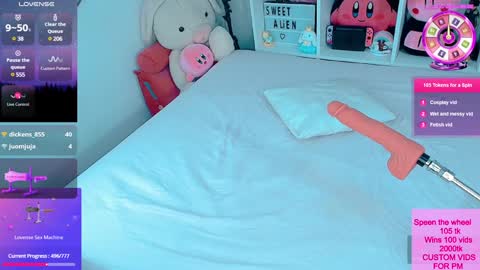 Snapshot of kylesweet chatting on 01/07/25, 06:16 SweetAlienBunny online show from 01/07/25, 06:16