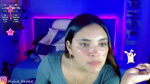 k ylie online show from 02/13/25, 10:33