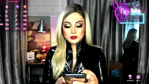 kylie online show from 02/27/25, 03:15