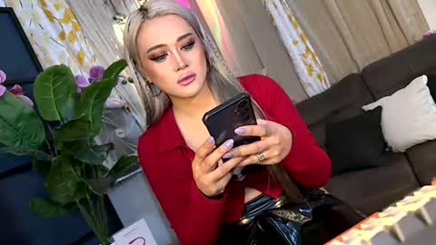 Snapshot of kylie_iyutera chatting on 07/24/26, 08:56 kylie online show from 07/24/26, 08:56