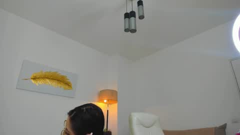 Kylie online show from 04/12/26, 02:05