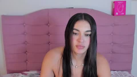 kylie_ls online show from 11/19/25, 02:00