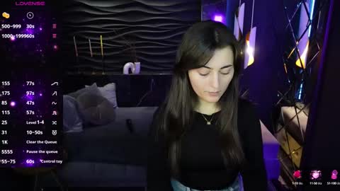 Kylie online show from 03/08/25, 05:49