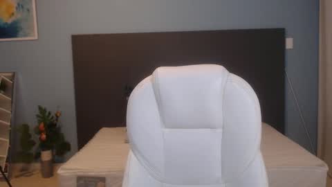 Snapshot of kylie_reyes chatting on 01/02/25, 07:29 Kylie Reyes  online show from 01/02/25, 07:29