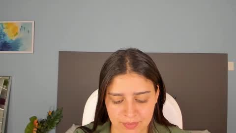 Snapshot of kylie_reyes chatting on 02/14/25, 07:33 Kylie Reyes  online show from 02/14/25, 07:33