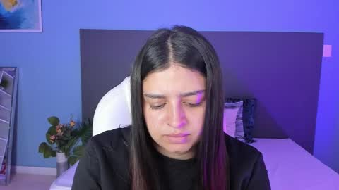 Snapshot of kylie_reyes chatting on 02/24/25, 07:30 Kylie Reyes  online show from 02/24/25, 07:30