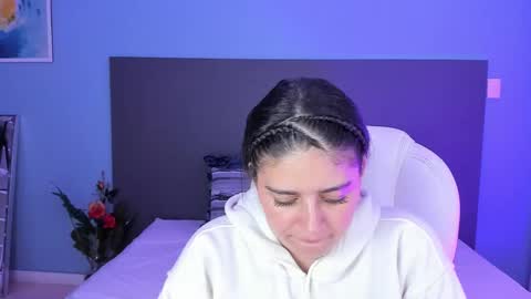 Snapshot of kylie_reyes chatting on 03/07/25, 07:16 Kylie Reyes  online show from 03/07/25, 07:16