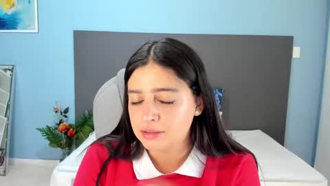 Snapshot of kylie_reyes chatting on 09/09/25, 07:46 Kylie Reyes  online show from 09/09/25, 07:46