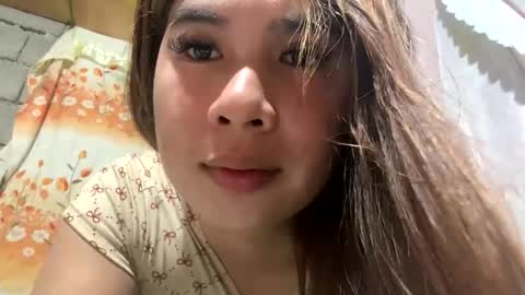 Snapshot of kylie_slut25 chatting on 02/17/26, 12:45 kylie_slut25 online show from 02/17/26, 12:45