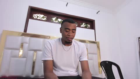 Kaylie And Jhony online show from 01/25/25, 06:24