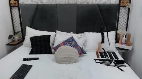 Melissa online show from 01/25/25, 06:01