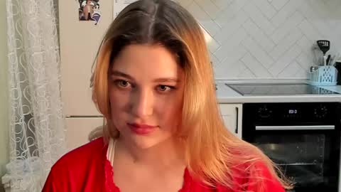 Snapshot of kylieblond chatting on 02/10/25, 10:09 Din online show from 02/10/25, 10:09