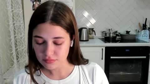 Snapshot of kylieblond chatting on 11/16/25, 08:03 Din online show from 11/16/25, 08:03