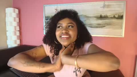 Snapshot of kylieebony_ chatting on 03/03/26, 08:26 Kylie online show from 03/03/26, 08:26