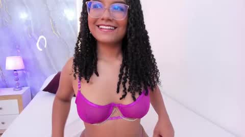 Kylie  online show from 03/07/25, 08:00