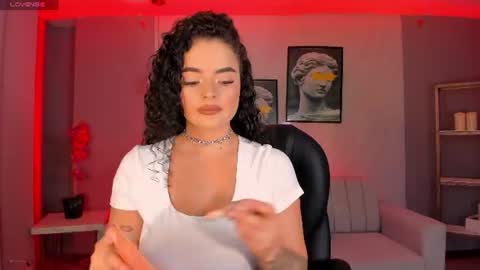 Snapshot of kyliejenkins1 chatting on 07/15/26, 11:37 Kylie Jenkins online show from 07/15/26, 11:37