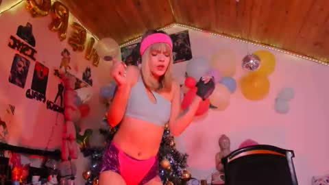   online show from 11/29/25, 12:57