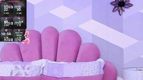 Kylie jl online show from 12/30/24, 12:52