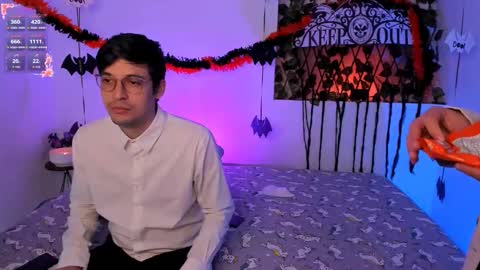 kylietimothee online show from 10/17/25, 07:05