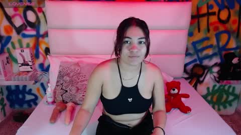 Kylie online show from 02/03/25, 12:03