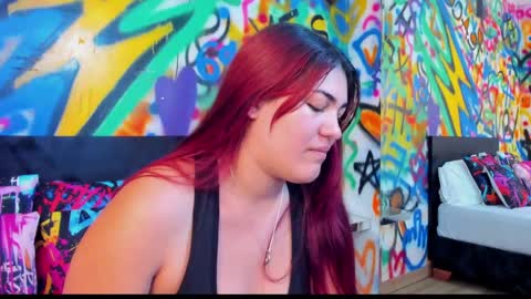 Snapshot of kyliiebaker chatting on 04/23/26, 12:29 Kylie online show from 04/23/26, 12:29