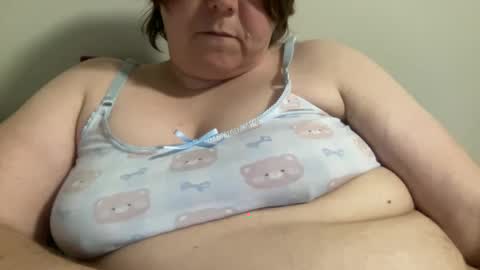 Snapshot of kylorencat chatting on 12/13/24, 11:17 KYLO online show from 12/13/24, 11:17